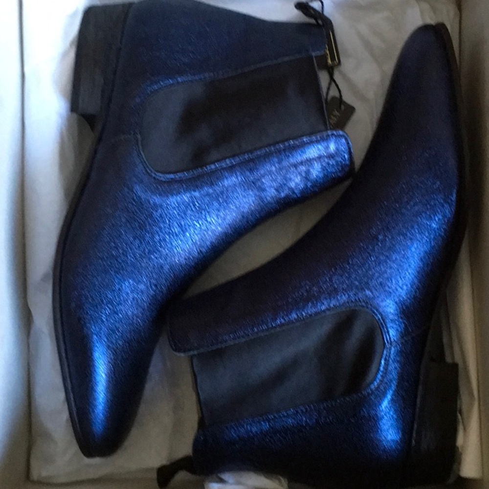 ✅ Boemos Blue Metallic Chelsea Ankle Boots